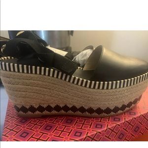 Brand New Authentic Tory Burch Espadrilles size 7.